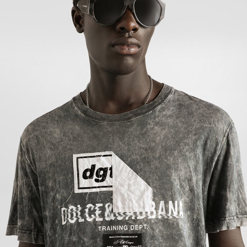DG  Men's and Women's T-shirts